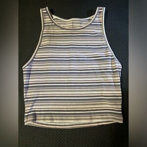 AE XS Cropped Tank Top